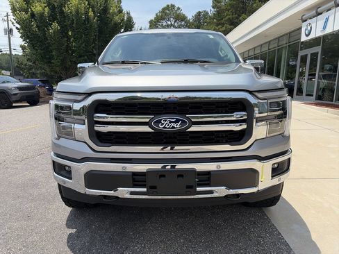 Used 2025 Ford F150 Lariat w/ Equipment Group 501A Mid AWD/4WD image 10