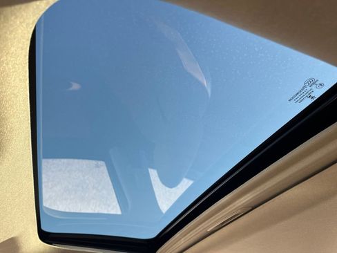 New 2025 Nissan Sentra SV w/ SV Premium Package image 7