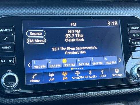 Used 2021 Nissan Kicks SV image 19