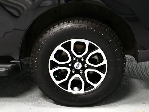 Certified 2024 Ford Expedition XLT AWD/4WD image 20