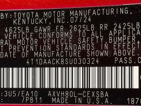 Used 2025 Toyota Camry SE image 45