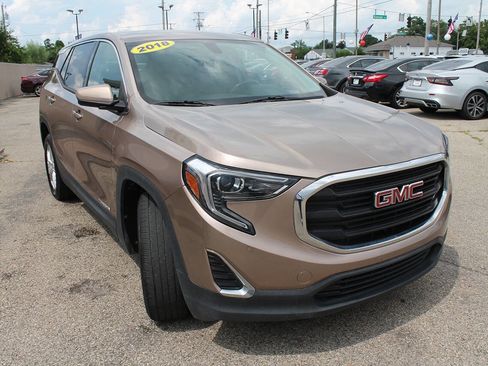 Used 2018 GMC Terrain SLE image 7