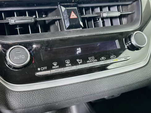 Used 2024 Toyota Corolla LE FWD image 23