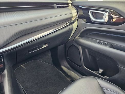 New 2026 Jeep Compass Latitude AWD/4WD image 56