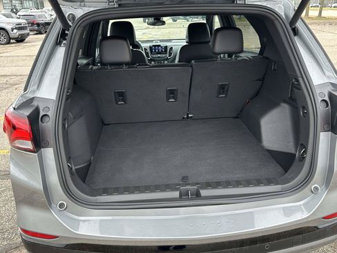 Certified 2024 Chevrolet Equinox RS w/ RS Leather Package AWD/4WD image 11