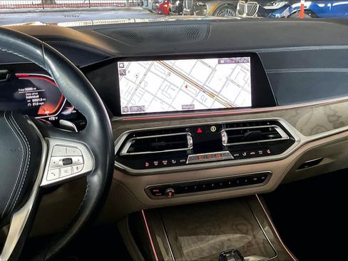 Used 2019 BMW X7 xDrive40i w/ Dynamic Handling Package image 6
