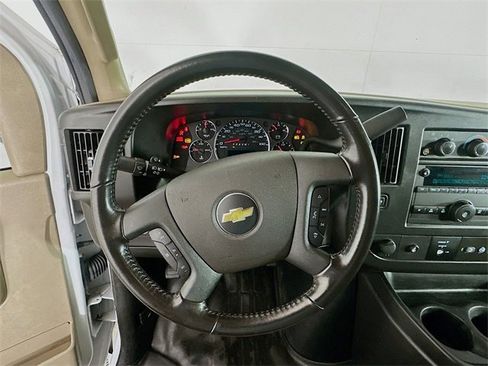 Used 2021 Chevrolet Express 3500 w/ Driver Convenience Package image 11