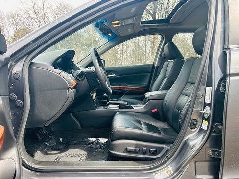 Used 2011 Honda Accord EX-L image 18