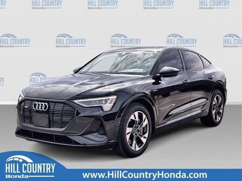Used 2022 Audi e-tron Premium AWD/4WD image 1