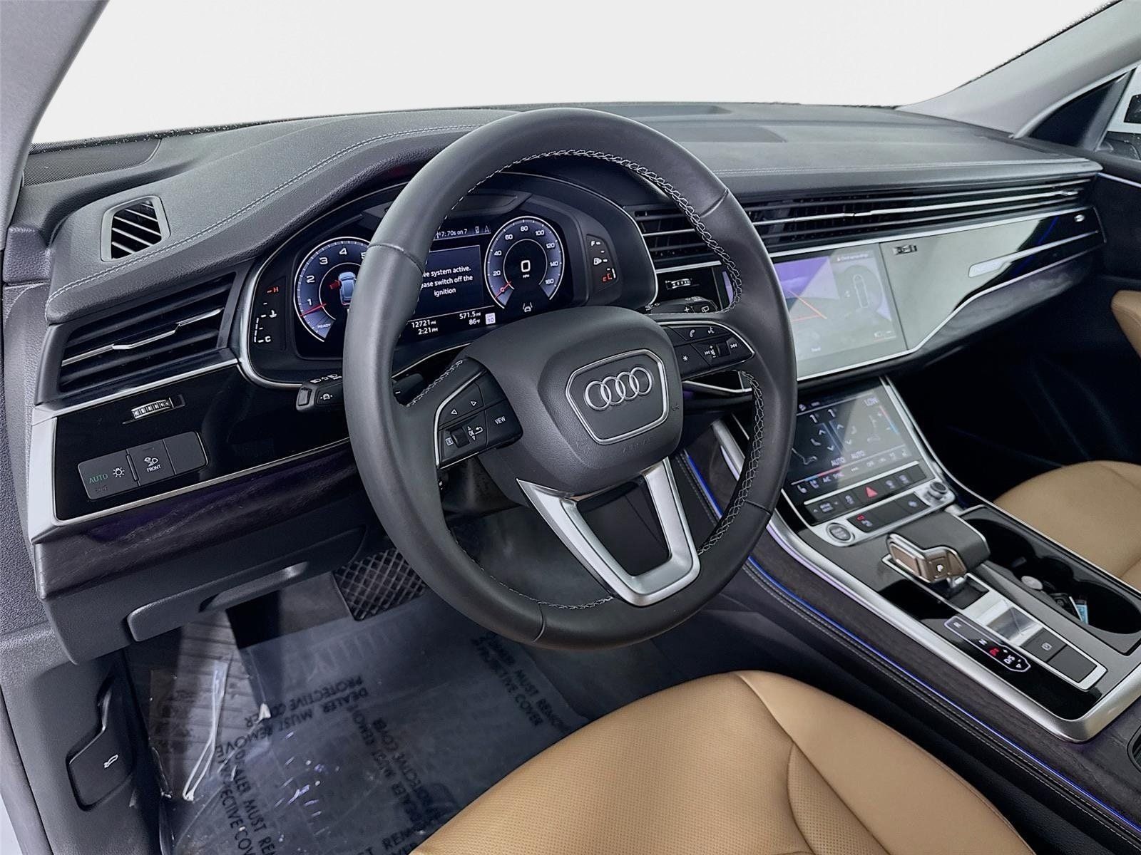 Used 2025 Audi Q8 Premium Plus AWD/4WD image 9
