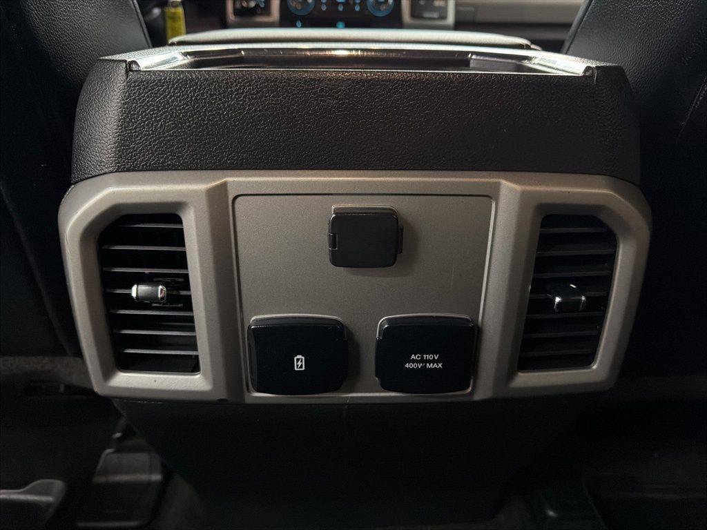 Used 2018 Ford F250 Lariat w/ Chrome Package AWD/4WD image 25