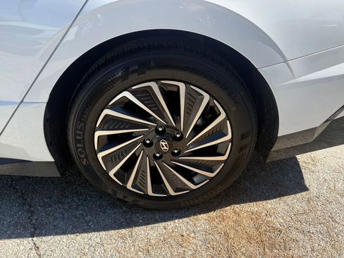 Used 2025 Hyundai Sonata SEL image 25