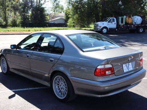 Used 2002 BMW 540i 540i image 8