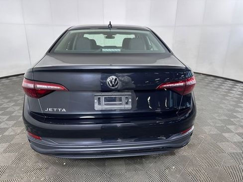 Used 2024 Volkswagen Jetta S image 4