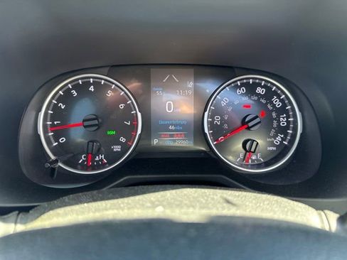 Used 2021 Toyota RAV4 XLE w/ Convenience Package AWD/4WD image 30