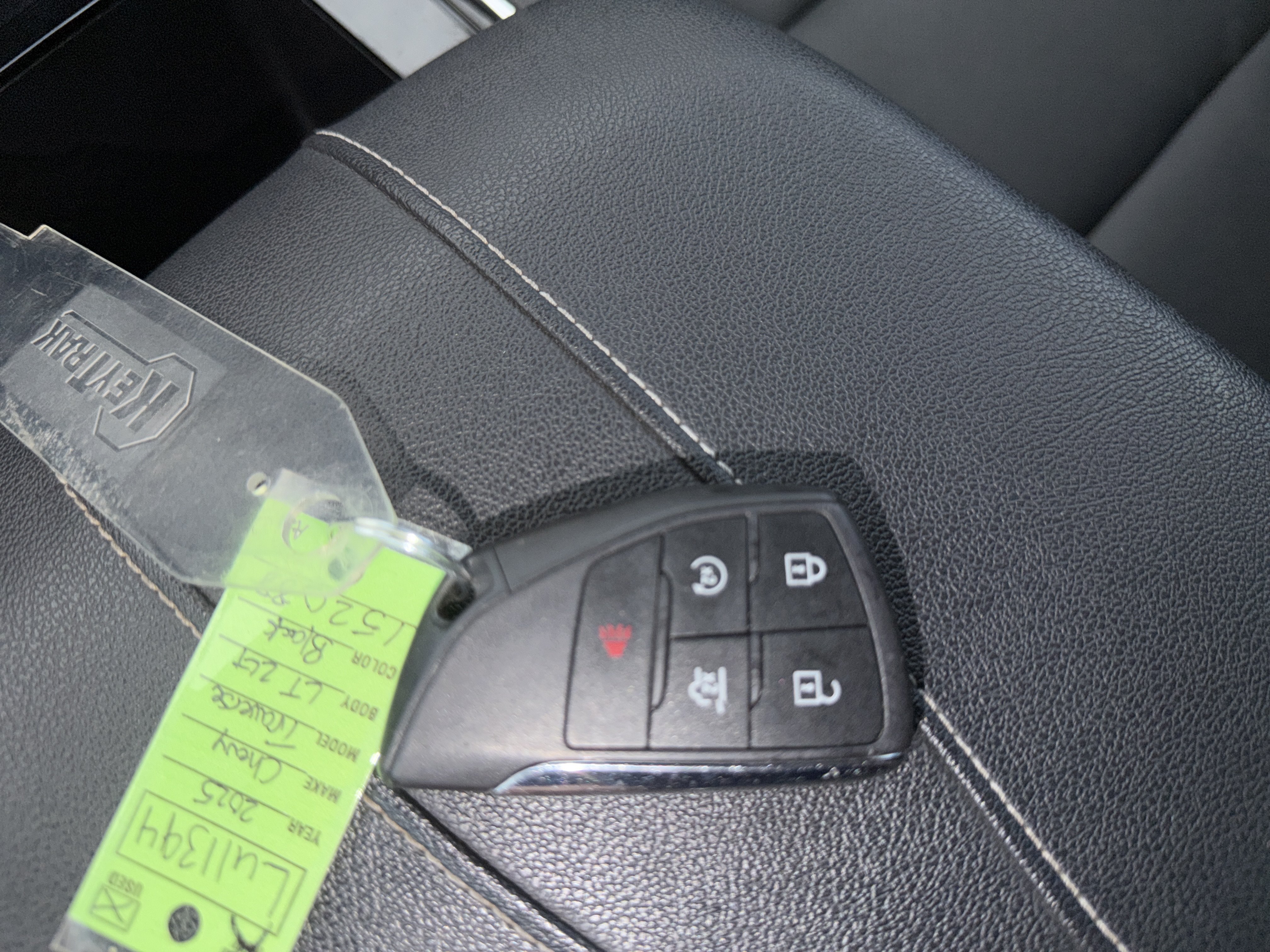 Used 2025 Chevrolet Traverse LT AWD/4WD image 32