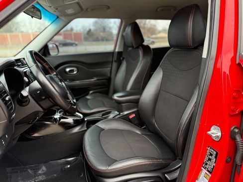 Used 2018 Kia Soul ! image 20