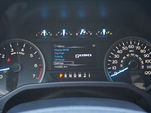 Used 2015 Ford F150 XLT w/ Equipment Group 301A Mid image 34