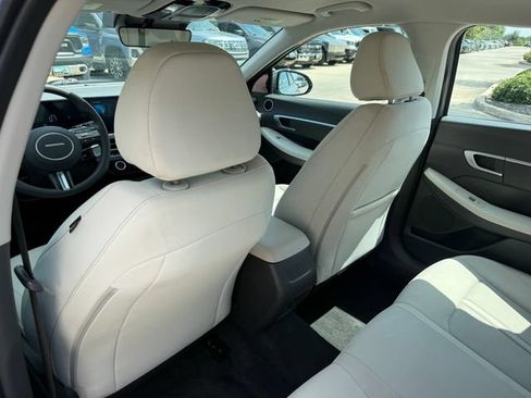 Used 2024 Hyundai Sonata SEL FWD image 27