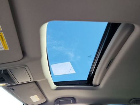 Used 2023 Honda Ridgeline RTL image 15