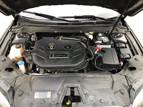 Used 2018 Lincoln MKZ Select w/ Technology Package image 16