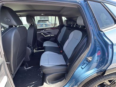 New 2026 Volkswagen Tiguan SE R-Line FWD image 16