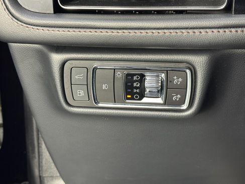 Used 2023 Lincoln Aviator Grand Touring w/ Equipment Group 301A image 19