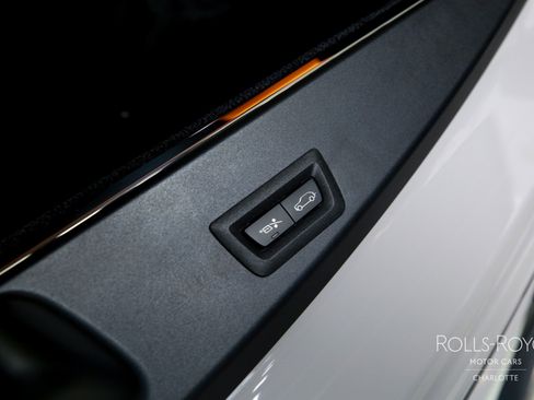 New 2026 Rolls-Royce Cullinan image 27