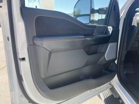 Used 2022 Ford F150 Platinum w/ Equipment Group 701A High image 15