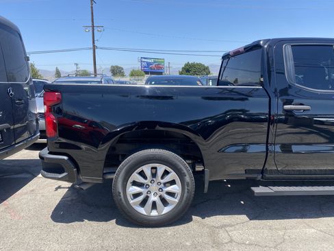 Used 2022 Chevrolet Silverado 1500 Custom RWD image 7