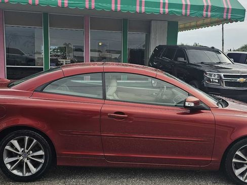 Used 2011 Volvo C70 T5 w/ Convenience Pkg FWD image 20
