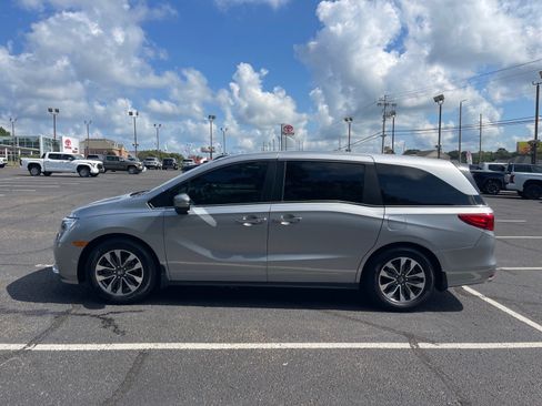 Used 2021 Honda Odyssey EX-L image 12