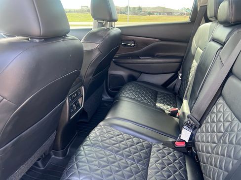 Used 2022 Nissan Murano Platinum w/ Cargo Package image 16