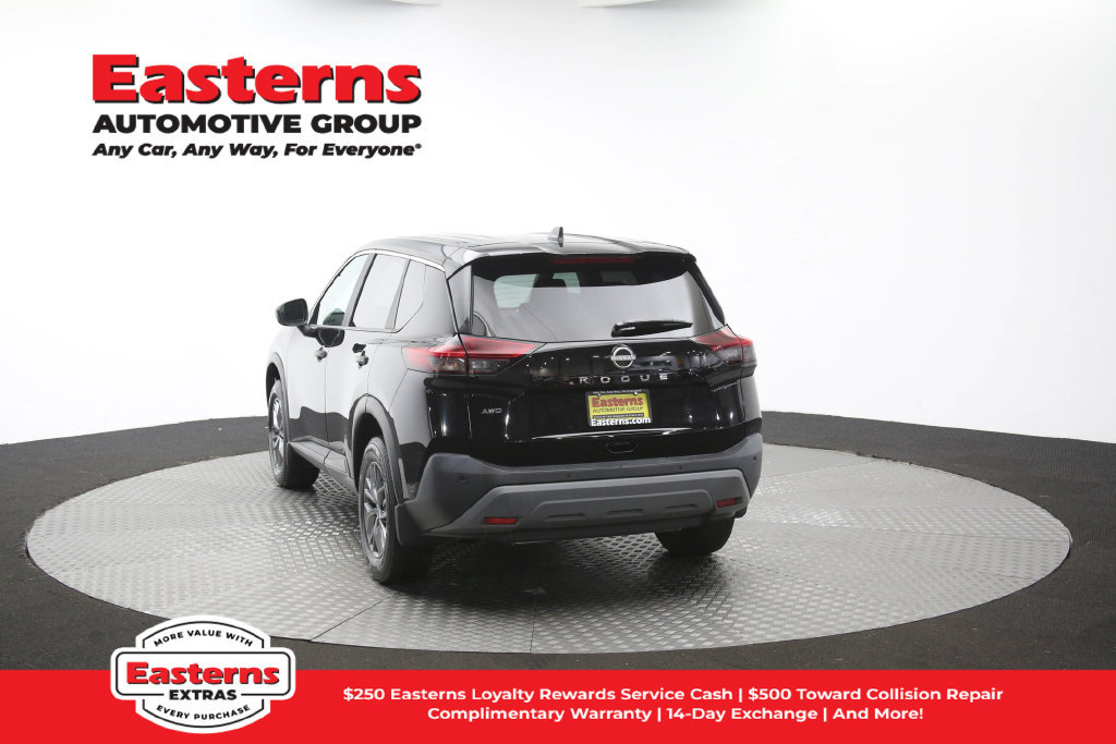 Used 2023 Nissan Rogue S AWD/4WD image 39