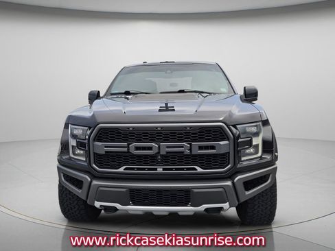 Used 2017 Ford F150 Raptor w/ Equipment Group 802A Luxury AWD/4WD image 3