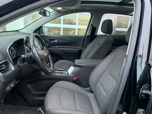 Used 2018 Chevrolet Equinox LT w/ Sun & Infotainment Package image 10