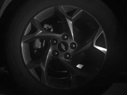 Used 2025 Chevrolet Trax LT w/ LT Convenience Package image 9