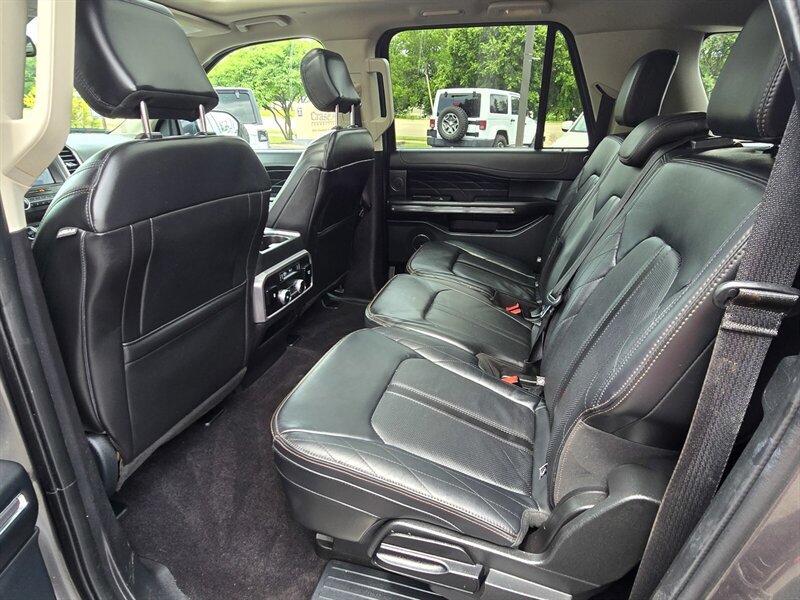 Used 2021 Ford Expedition Max Platinum AWD/4WD image 28