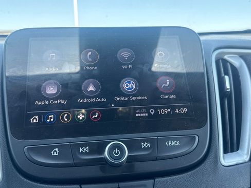 Used 2025 Chevrolet Malibu LT FWD image 41