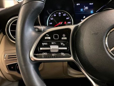 Used 2019 Mercedes-Benz C 300 4MATIC Sedan image 18