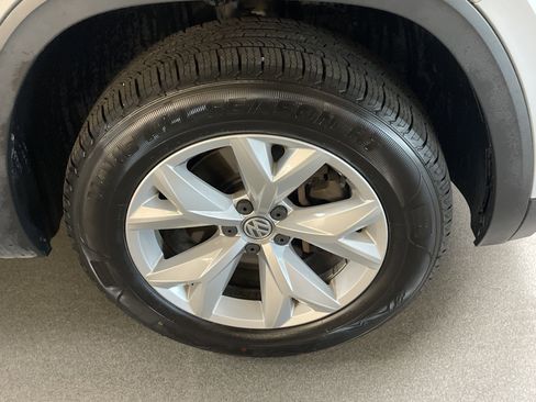 Used 2018 Volkswagen Atlas SEL image 13