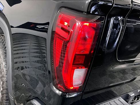 Certified 2024 GMC Sierra 1500 Elevation w/ Elevation Premium Package image 28