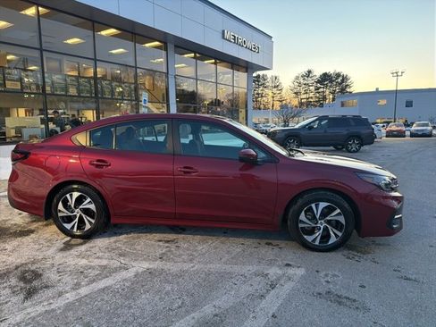 Used 2025 Subaru Legacy Premium image 10