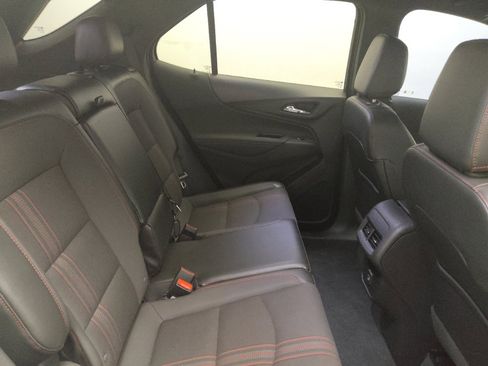 Used 2023 Chevrolet Equinox RS image 19