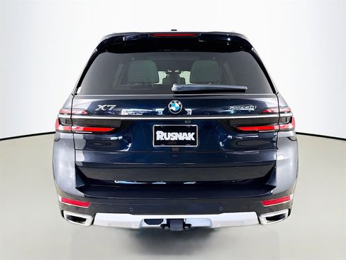 Certified 2023 BMW X7 xDrive40i w/ Premium Package image 6