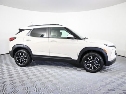 New 2026 Chevrolet TrailBlazer ACTIV w/ Convenience Package image 11