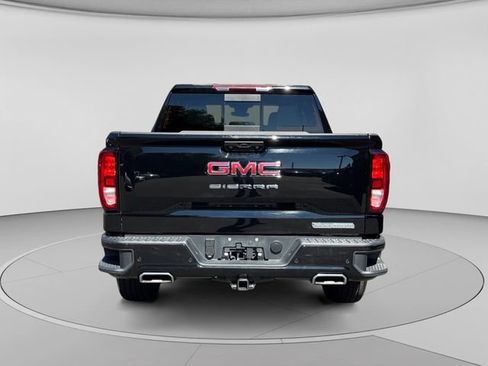 Used 2025 GMC Sierra 1500 Elevation w/ Elevation Premium Package AWD/4WD image 4