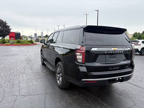 Used 2023 Chevrolet Suburban LT w/ LT Signature Plus Package AWD/4WD image 9
