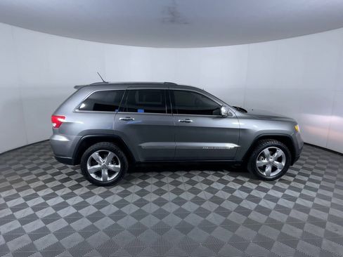 Used 2012 Jeep Grand Cherokee Overland image 9