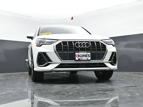 Used 2024 Audi Q3 2.0T Premium AWD/4WD image 48
